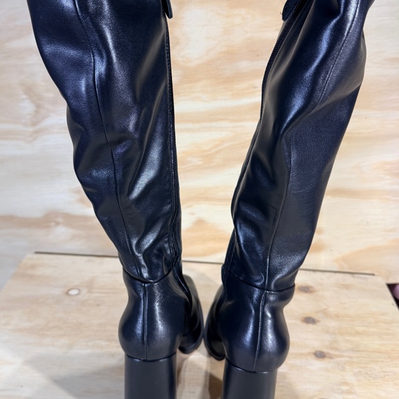 Steve Madden Sleek Black Heeled Boots - Picture 4 of 14